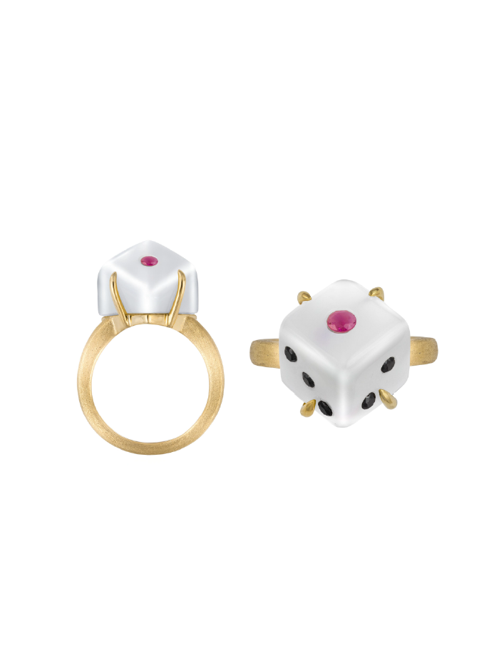 lucky_ring.png